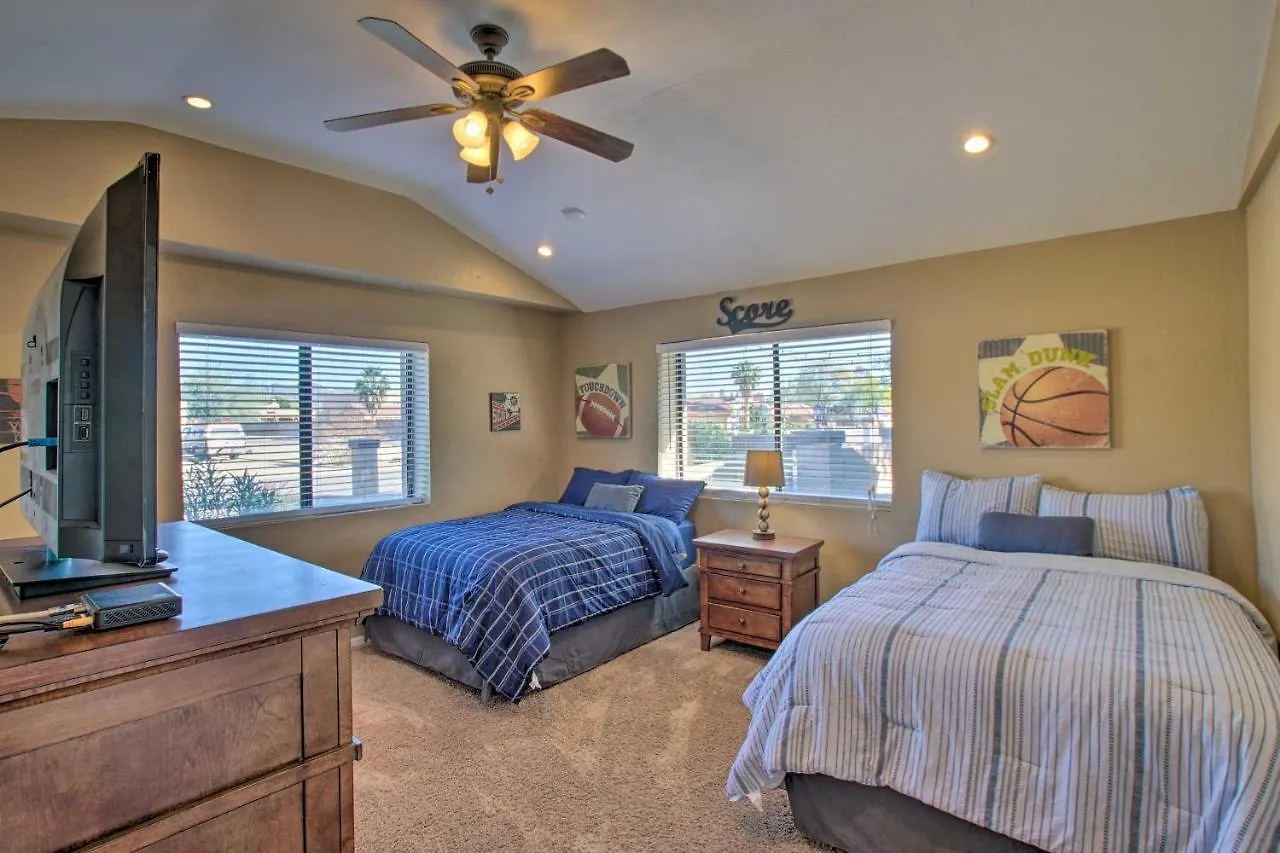 Pet-Friendly Glendale Home With Pool And Putting Green Phoenix United States